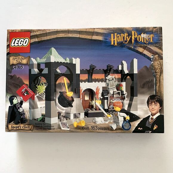 New Lego 4705 Harry Potter Snape's Class 2001 Building Set 163 Pieces